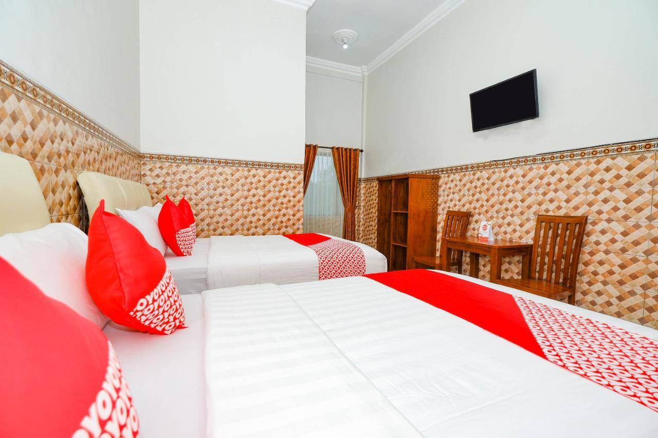 Oyo 3125 Hotel Taman Sari Semarang Esterno foto