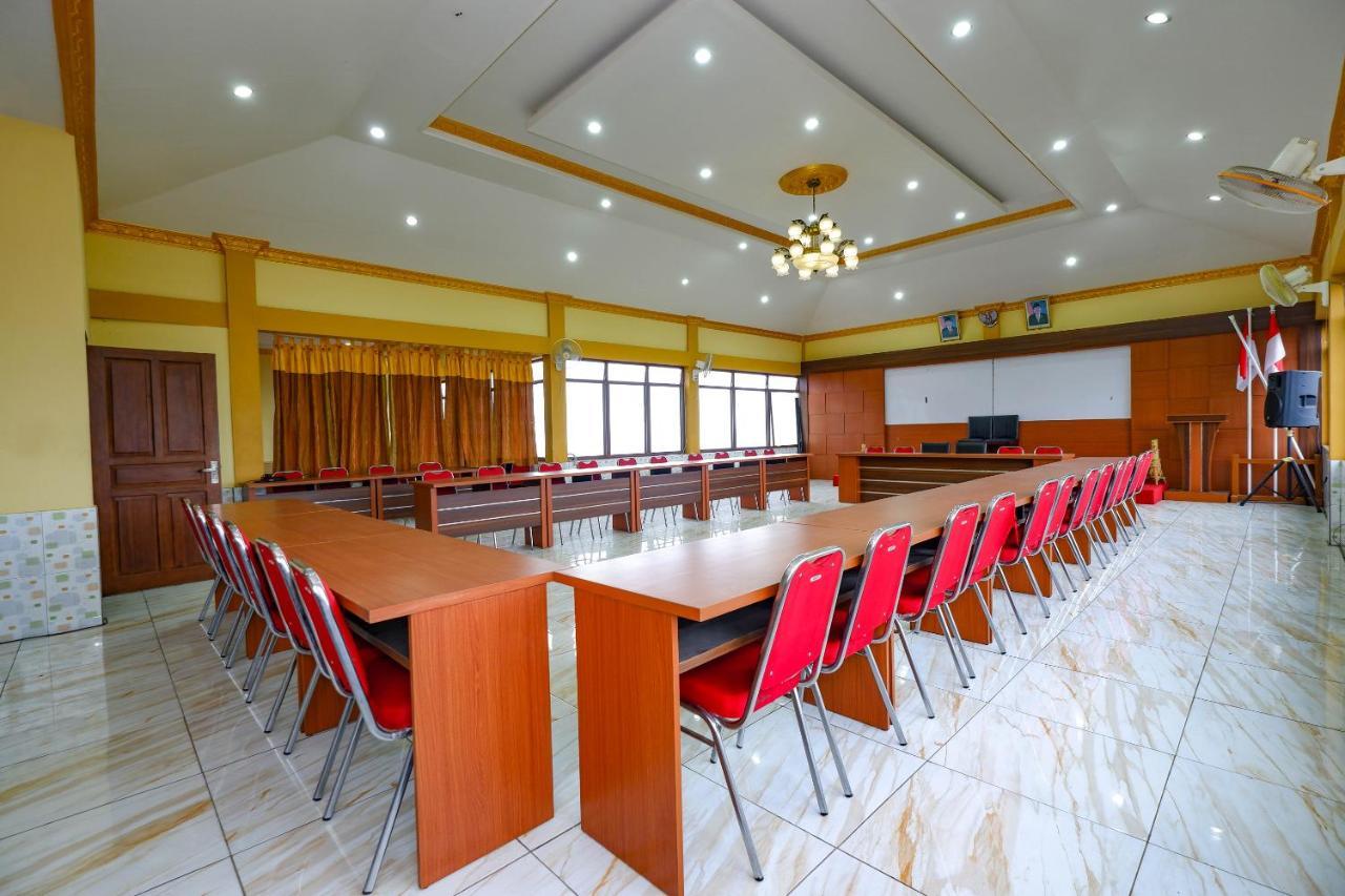 Oyo 3125 Hotel Taman Sari Semarang Esterno foto