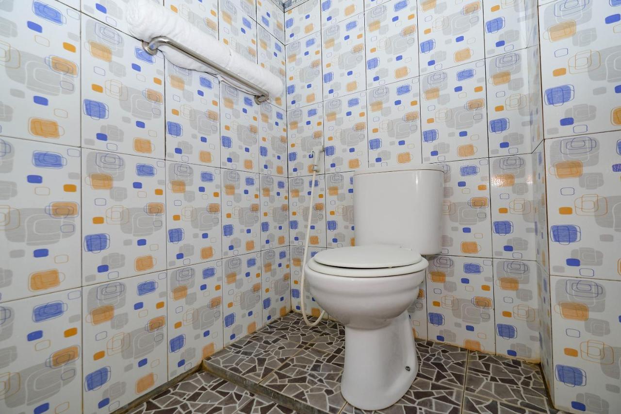 Oyo 3125 Hotel Taman Sari Semarang Esterno foto