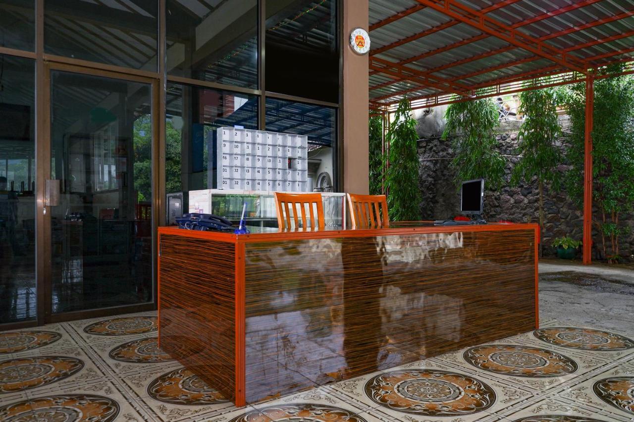 Oyo 3125 Hotel Taman Sari Semarang Esterno foto