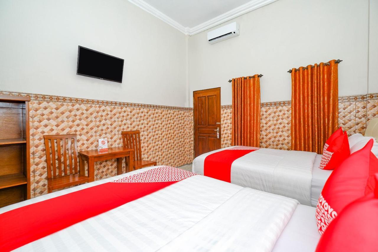Oyo 3125 Hotel Taman Sari Semarang Esterno foto
