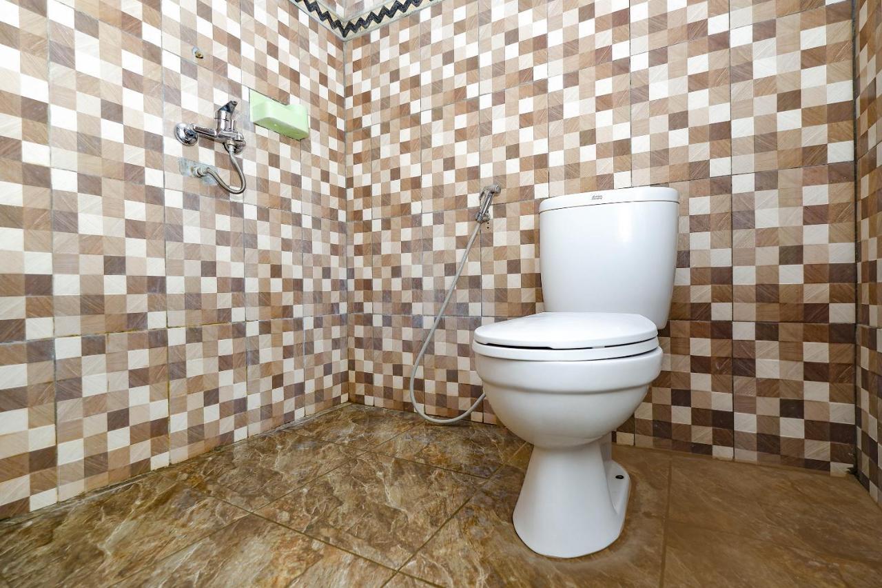 Oyo 3125 Hotel Taman Sari Semarang Esterno foto