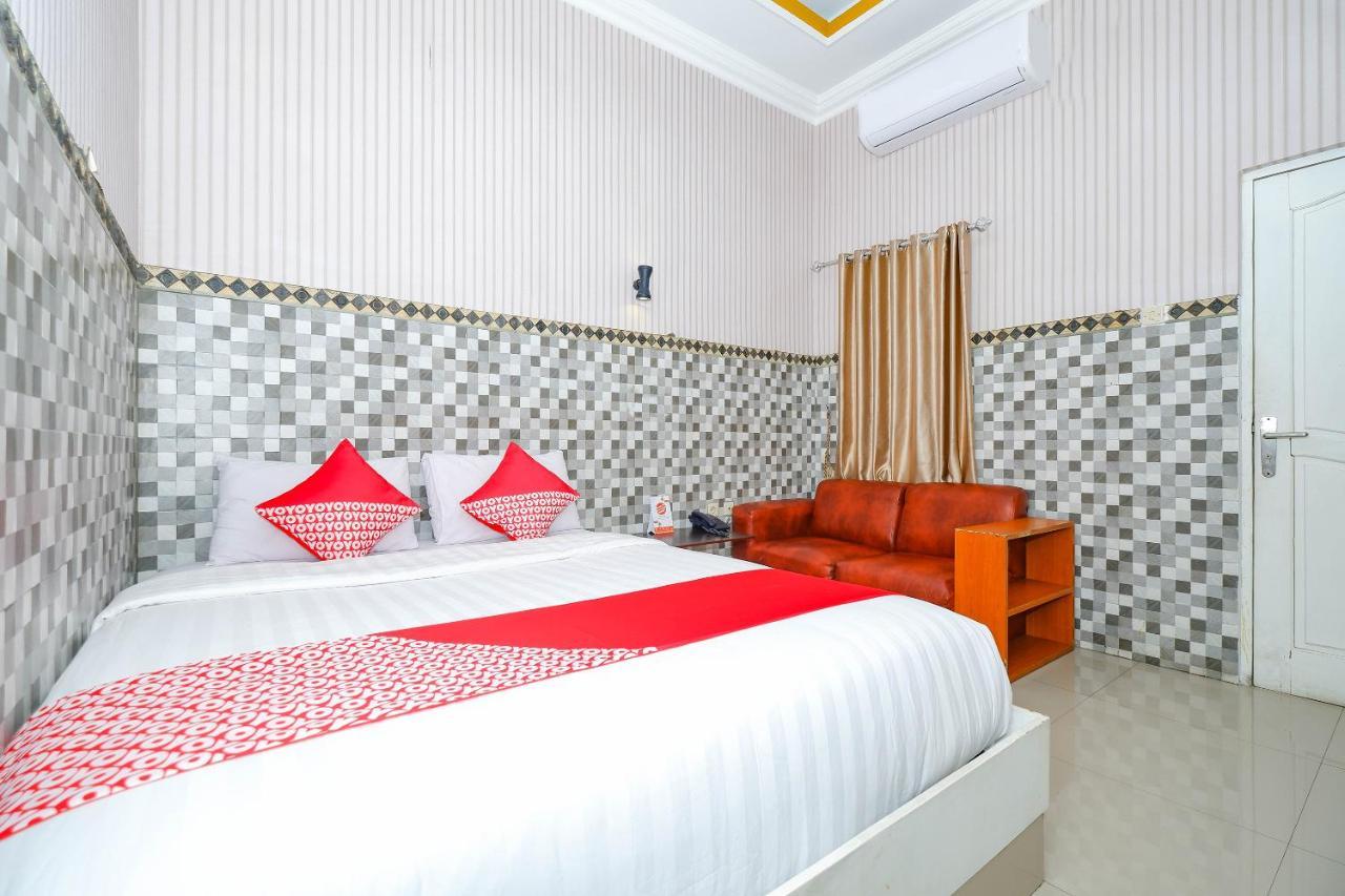 Oyo 3125 Hotel Taman Sari Semarang Esterno foto