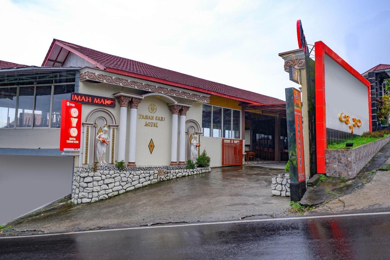 Oyo 3125 Hotel Taman Sari Semarang Esterno foto